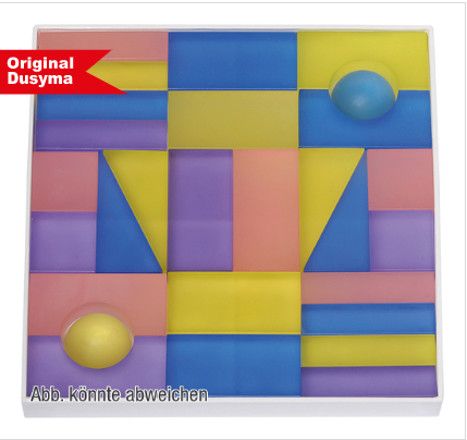 Lumi pastel in cardboard